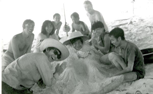 More pictures on Goh Kaew Island with coworkers and friends